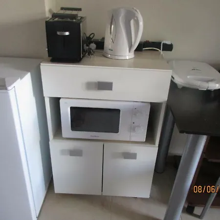 Zisis & Alla Place Apartment *