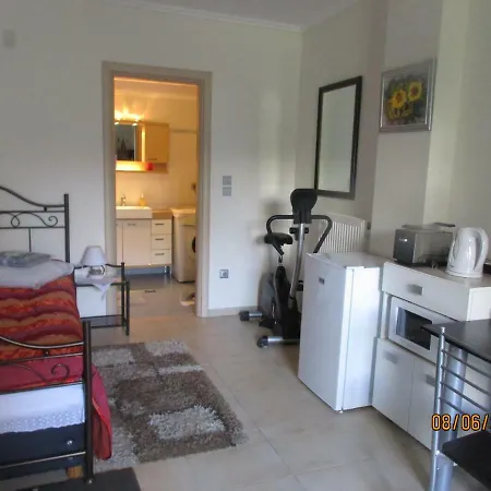 Apartment Zisis & Alla Place *