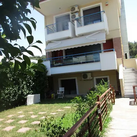 Apartment Zisis & Alla Place Skala Neon Epivaton